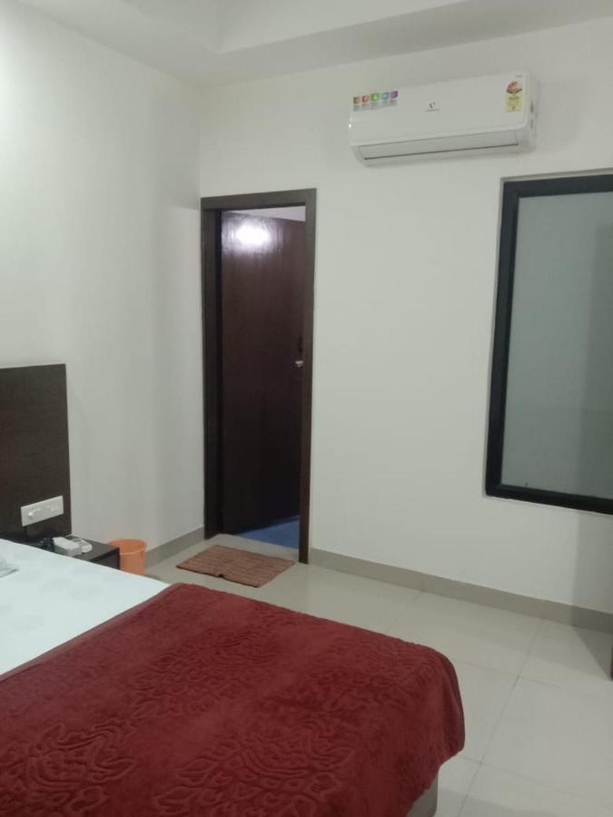 Supreme Guest House By Wb Inn Agra  Exterior photo